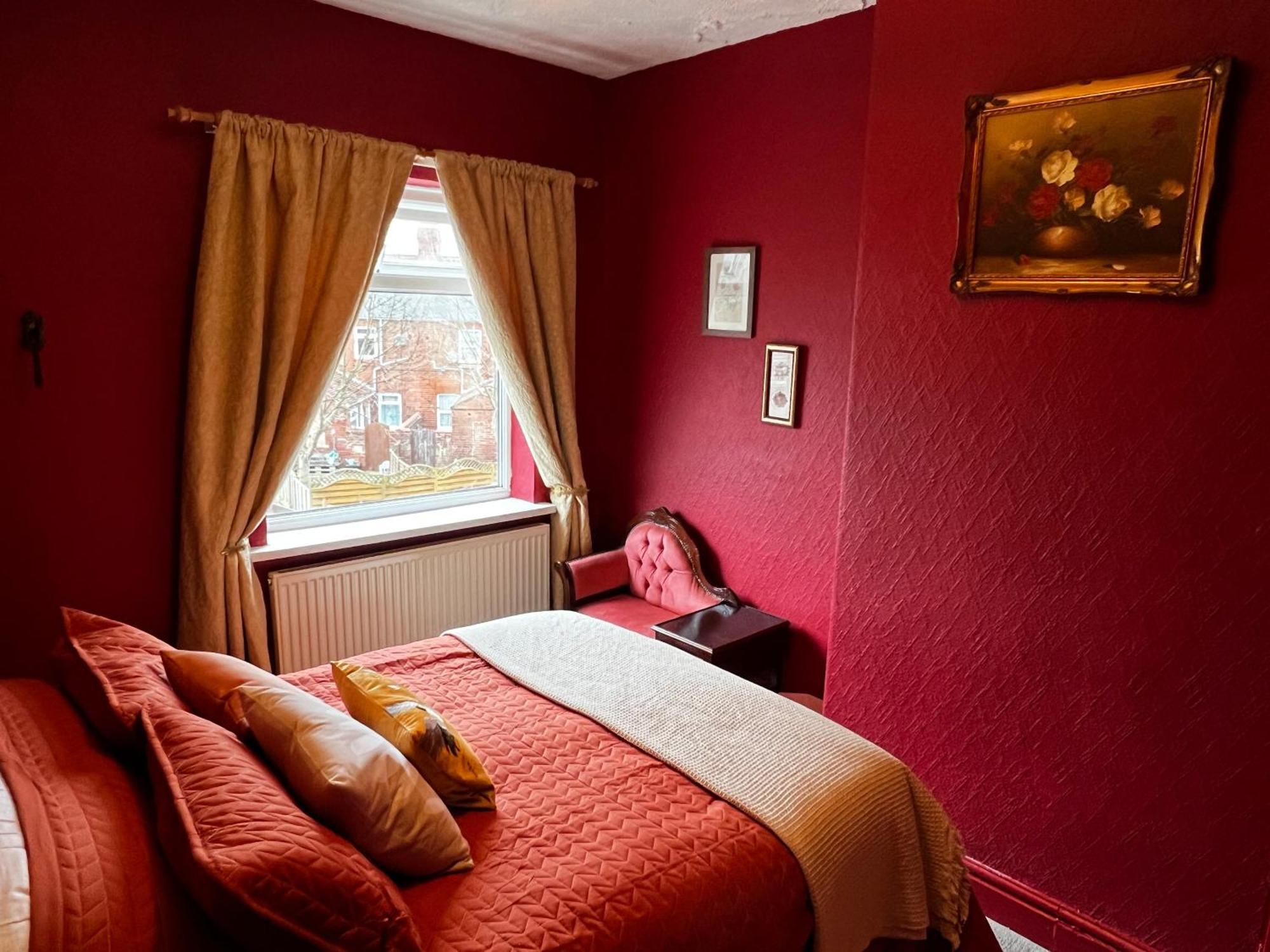 Robin'S Hollow: 2Bd Home Near Wrexham Afc Luaran gambar